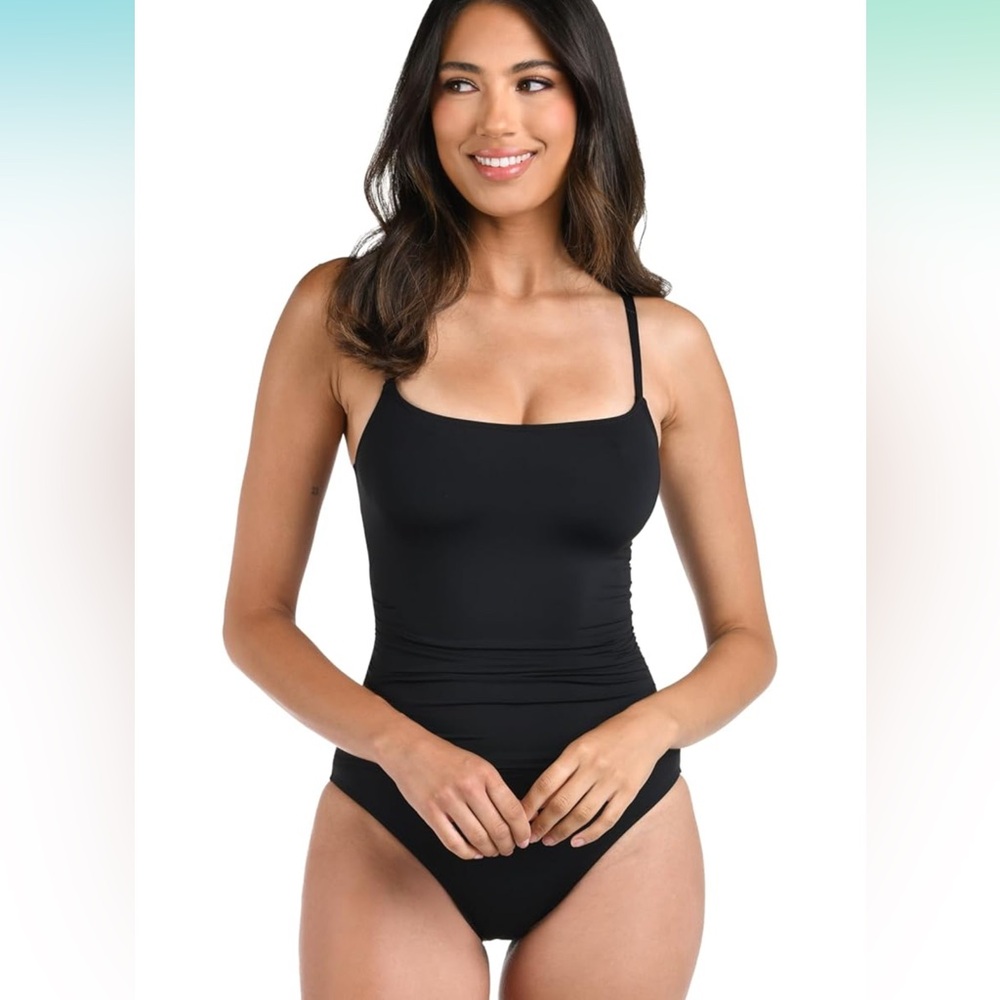 NWT • La Blanca • One Piece Swimsuit Island Goddess Shirred Side Suit • Size 8 •